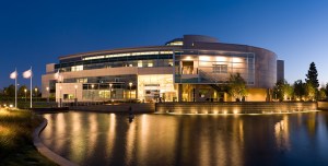 Milpitas City Hall - Photo by By Dmitriy Grigoryev (2005) via Wikimedia Commons